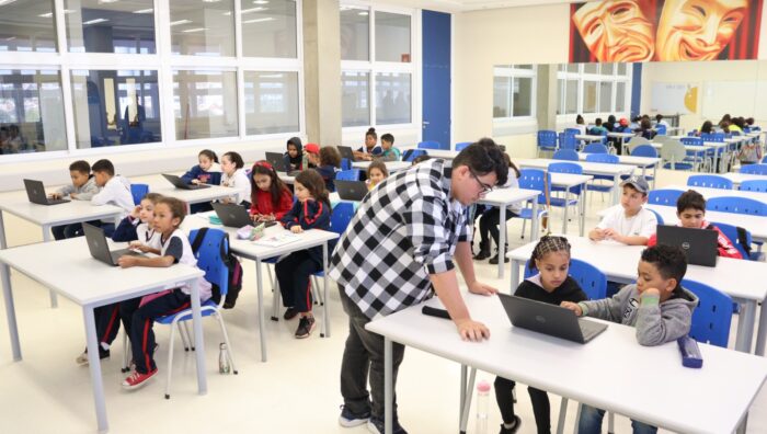 Secretaria de Educação e Sesi promovem novas turmas do curso de robótica