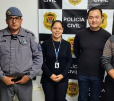 Animal é resgatado e tutor é preso após ação conjunta