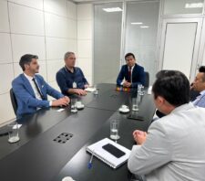 Secretários vão a Brasília para discutir projetos para Suzano