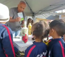 Alunos da rede municipal visitam Ecoponto do Parque Maria Helena