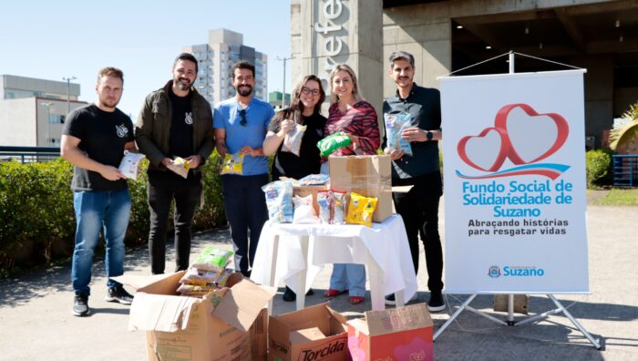 Vip Instituto de Música e vereador Marcio Malt doam alimentos ao Fundo Social