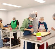 Saspe dá início ao curso de pães em carreta móvel no Parque Max Feffer