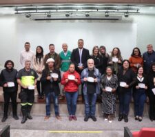 Membros da Cipa são empossados em evento no Cineteatro