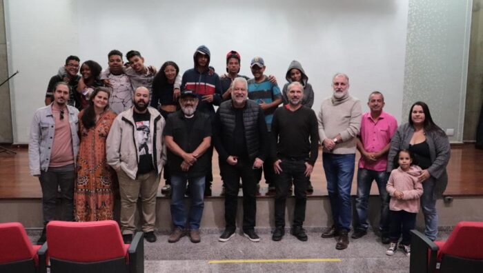 Cineteatro exibe filme produzido por alunos de curso de roteiro no Miguel Badra