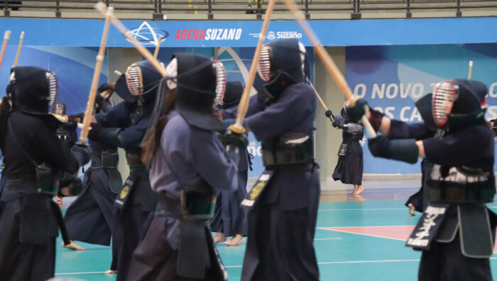 Atletas suzanenses conquistam 15 medalhas em campeonato de kendô