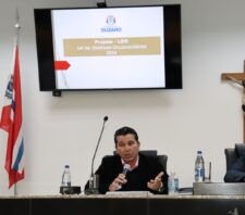 Prefeituras passam a reter IR em pagamentos a fornecedores e prestadores de serviço