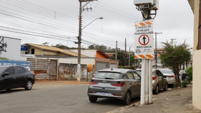 Rua do Jardim Casa Branca tem mudança em mão de direção