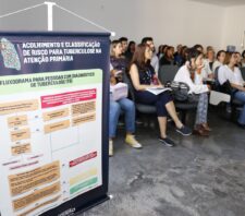 Secretaria de Saúde promove capacitação para 40 servidores sobre tuberculose