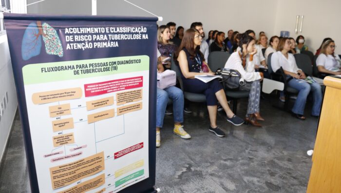 Secretaria de Saúde promove capacitação para 40 servidores sobre tuberculose