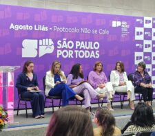 Primeira-dama prestigia encerramento da campanha estadual ‘Agosto Lilás’