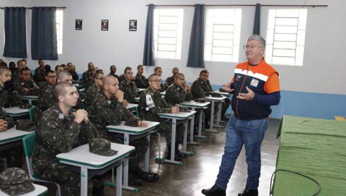 Defesa Civil realiza capacitação para integrantes do Tiro de Guerra