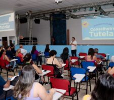 Eleição para definição dos novos conselheiros tutelares ocorre neste domingo
