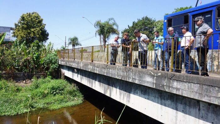 Técnicos do DAEE visitam Suzano para discutir desassoreamento de rios