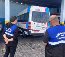 Secretaria de Transporte vistoria as 142 vans do transporte complementar