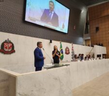 Prefeito apresenta demandas de Suzano e do Alto Tietê ao Conselho Metropolitano