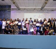 Assistência forma 300 alunos em última etapa do ‘Prospera Família’