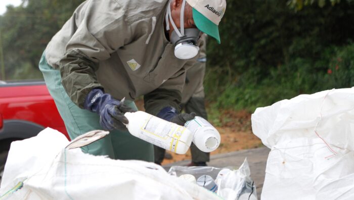 Suzano fará ação de descarte de embalagens de agrotóxicos