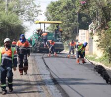 Prefeitura conclui pavimentação da rua Governador André Franco Montoro