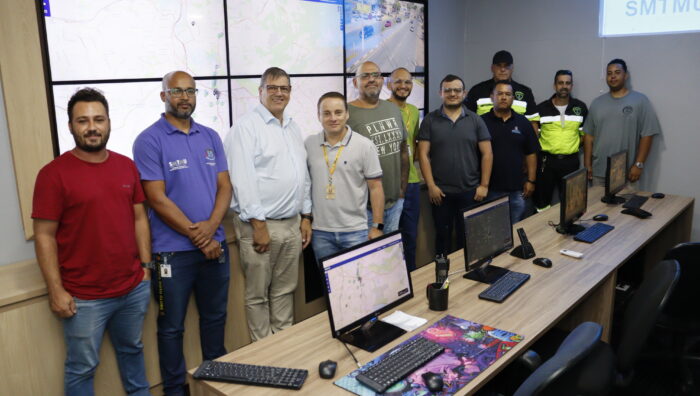 Nova central semafórica é apresentada a integrantes da Prefeitura de Mogi das Cruzes