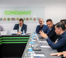 Prefeito participa de encontro com conselheiro do TCE Marco Bertaiolli