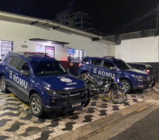 Romu recupera moto roubada e prende suspeito durante patrulhamento