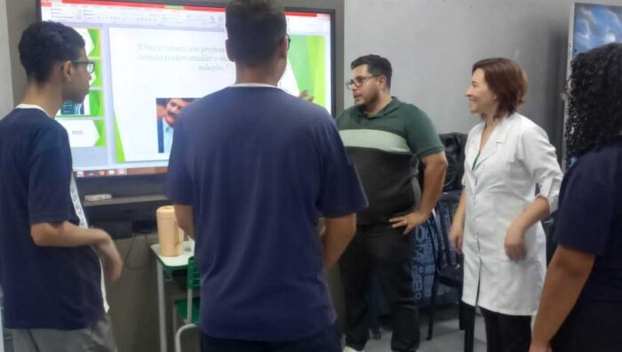UBS do Miguel Badra realiza roda de conversa do projeto ‘Cola no SUS’