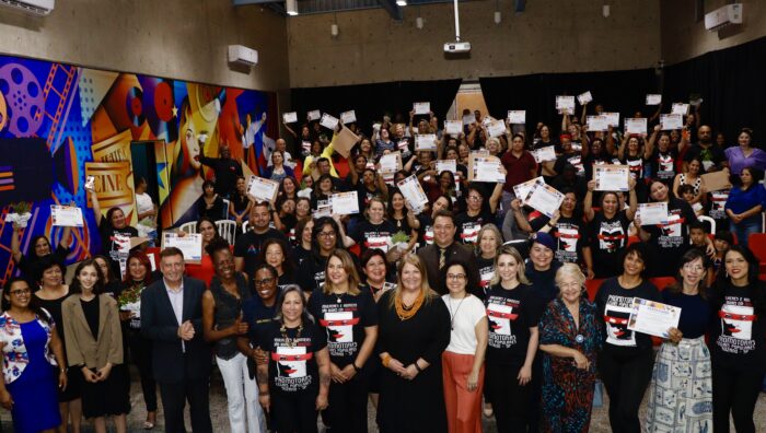 11ª turma do curso de Promotoras Legais Populares se forma no Cineteatro
