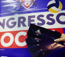Fundo Social realiza troca de ingressos para partida do Suzano Vôlei nesta quinta-feira
