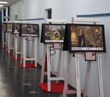 Saspe recebe exposição fotográfica de mulheres que venceram o câncer