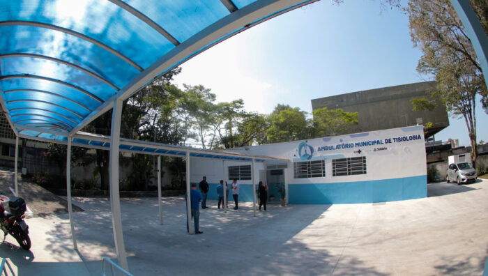 Secretaria de Saúde entrega reforma do Ambulatório de Tisiologia no CSII