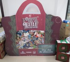Fundo Social arrecada 3,5 mil quilos em ação de Natal do Suzano Shopping