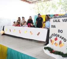 Alunos da rede municipal se tornam autores de livros no projeto ‘Escritor para o Futuro’