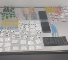 GCM prende homem com 423 porções de drogas