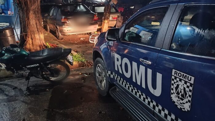 Romu emite multas e recolhe motocicletas irregulares