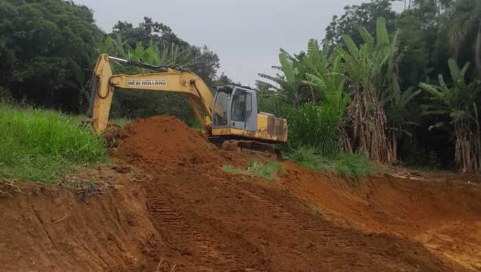 GPA flagra movimentação ilegal de terra na Vila Nova Ipelândia