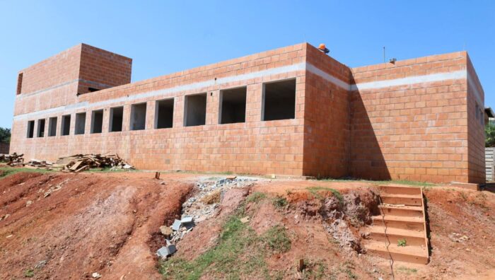Construção da UBS do Parque do Colégio chega a 60%