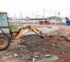 Obra da nova alça avança no viaduto Leon Feffer