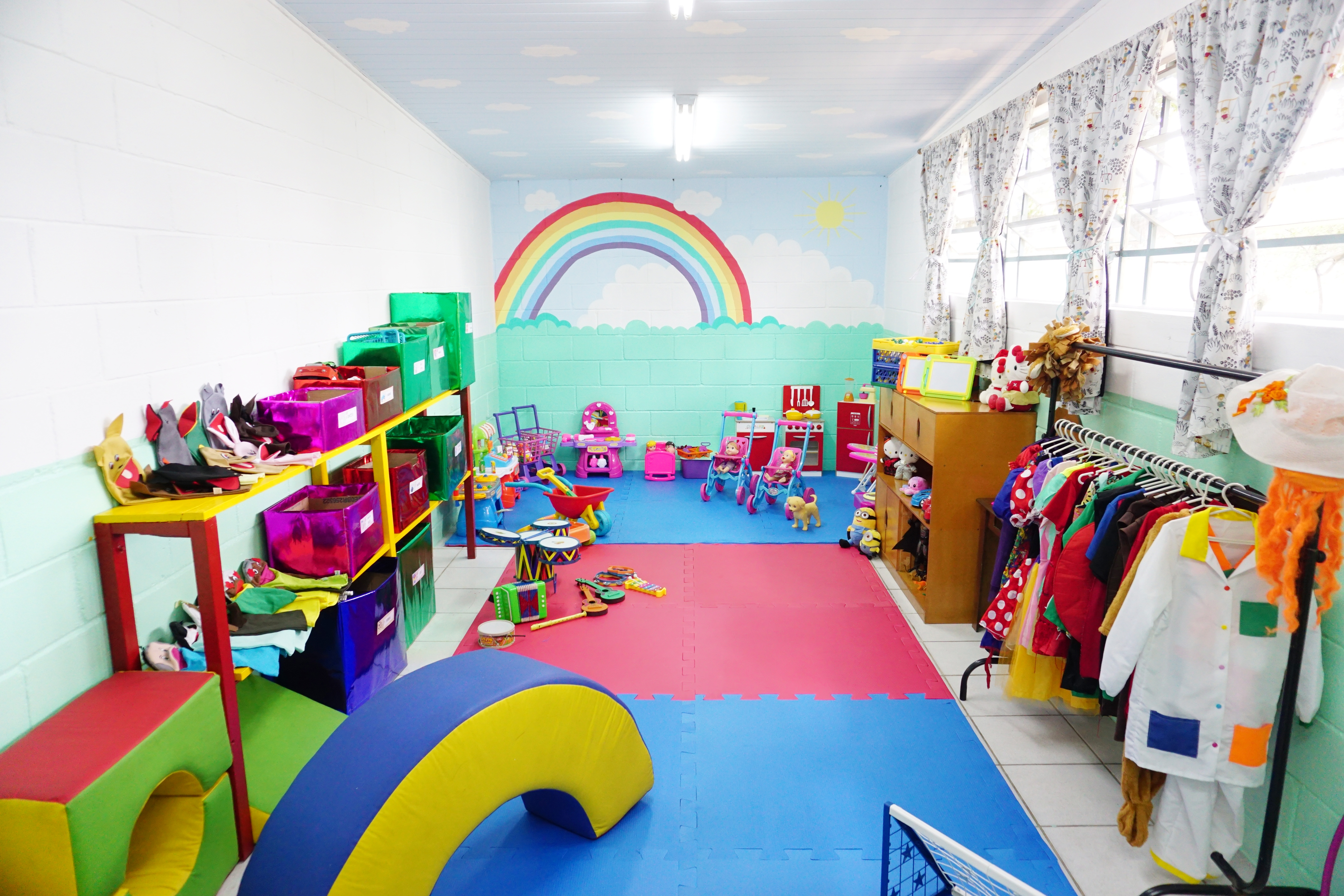 Programa garante R$ 4,5 milhões em recursos para escolas municipais