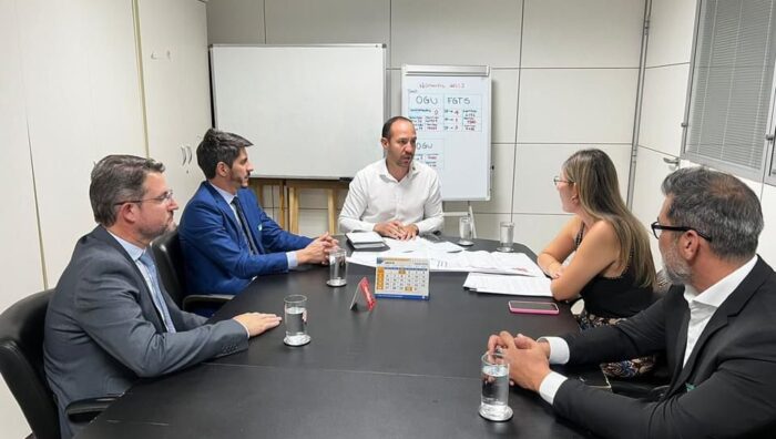 Suzano busca recursos junto ao governo federal