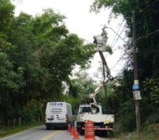 Suzano inicia instalação de 87 pontos de iluminação pública na estrada do Koyama