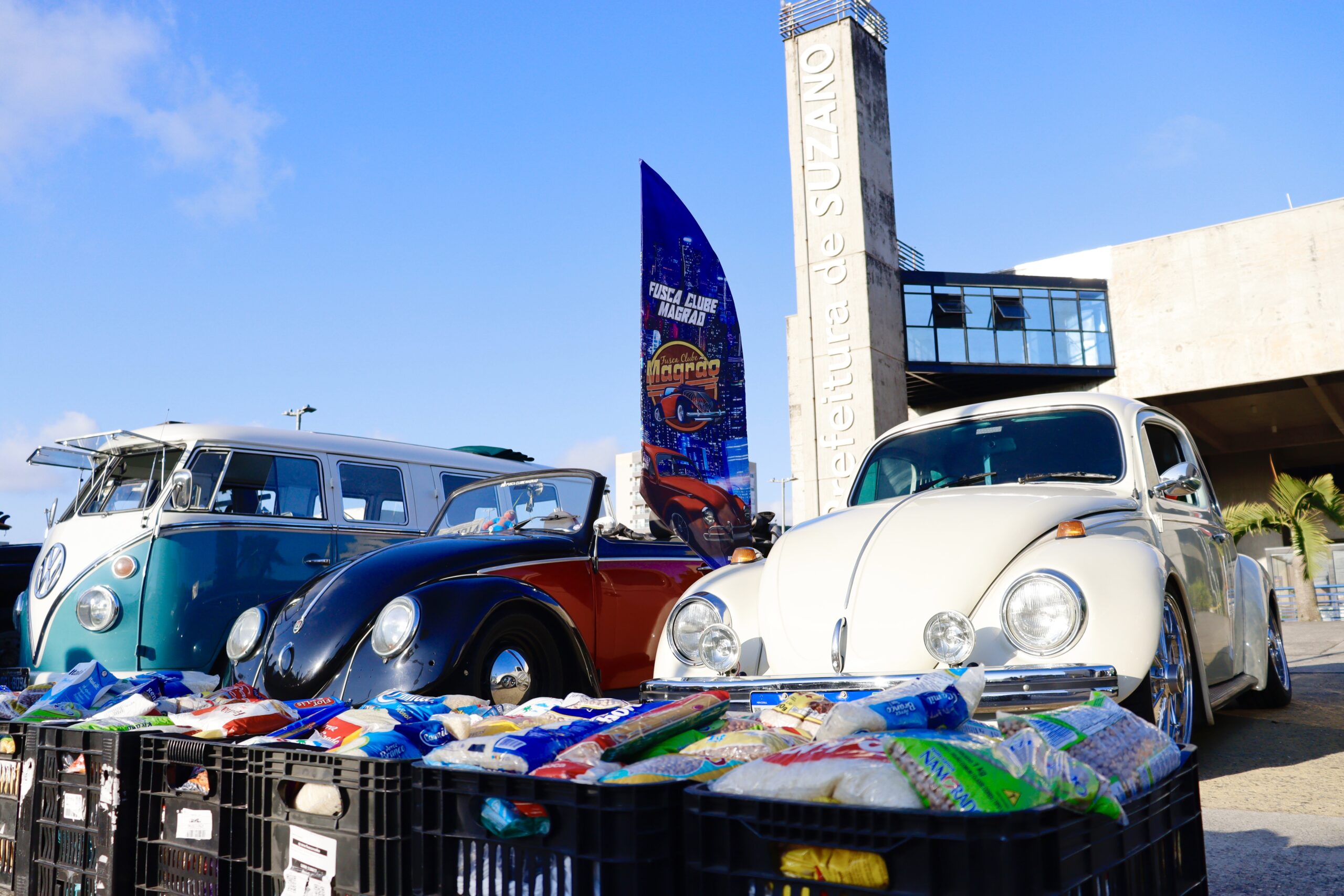 Fundo Social de Suzano recebe doação de meia tonelada de alimentos de evento automotivo