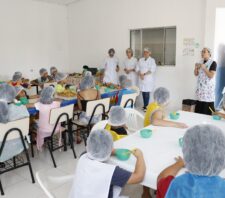 Suzano e UniPiaget realizam oficina sobre desperdício de alimentos no Parque Umuarama