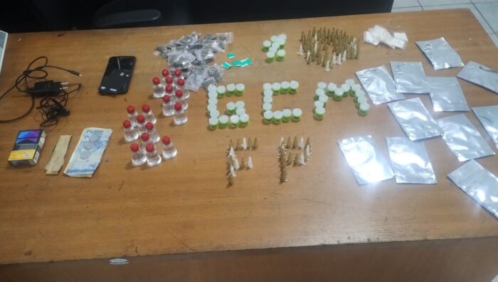 Homem é preso pela GCM com 223 porções de drogas