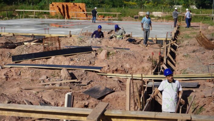 Prefeitura acompanha obras do novo bloco do campus do IFSP em Suzano