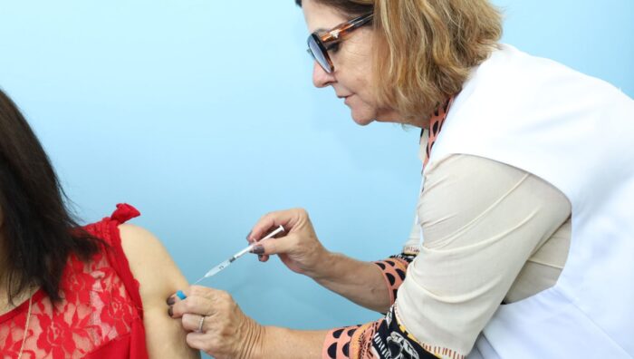 Saúde amplia vacinação contra a gripe para toda população com mais de 6 meses de idade