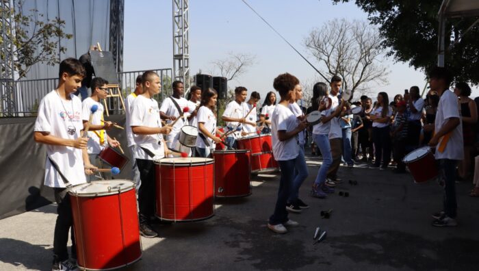 Evento aborda aspectos relacionados às crianças superdotadas nas escolas