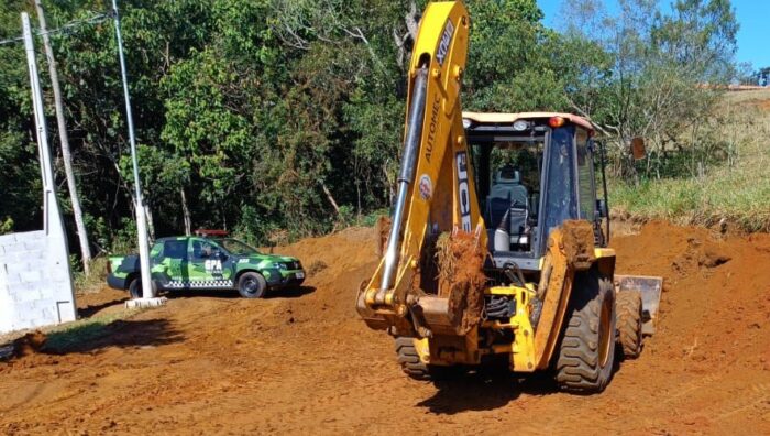 GPA interrompe movimentação irregular de terra na Vila Ipelândia