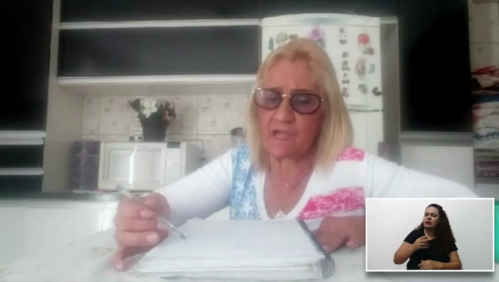 Programa ‘Cola Aí: Minha Escola na TV’ reforça importância do dever de casa