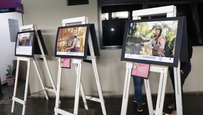 Paço Municipal recebe exposição ‘As Guerreiras’ sobre conscientização do câncer de mama