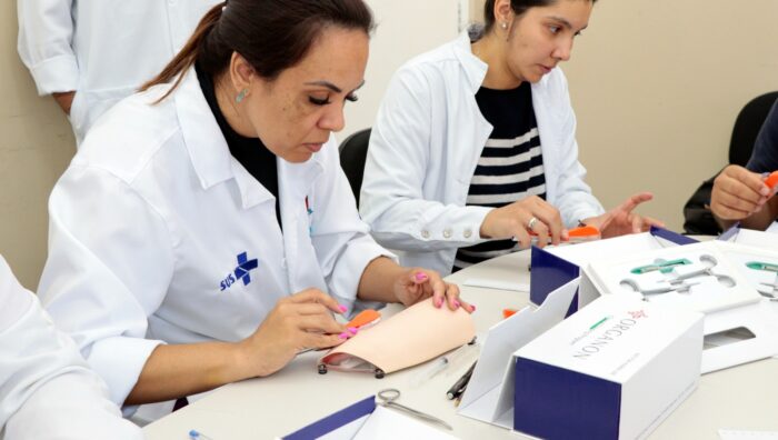 Saúde realiza capacitação sobre Implanon para médicos e enfermeiros